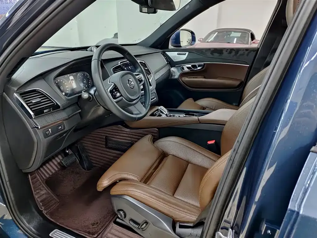 Volvo XC90 2022 из CN, фото 5