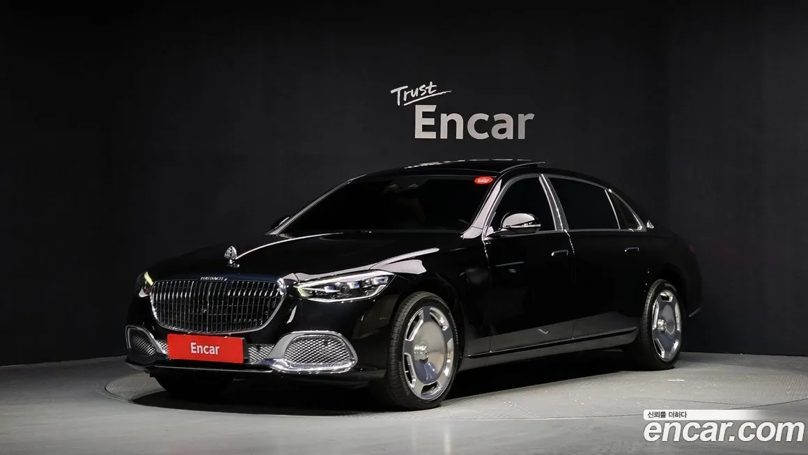 Mercedes-Benz S-Class — фото 1