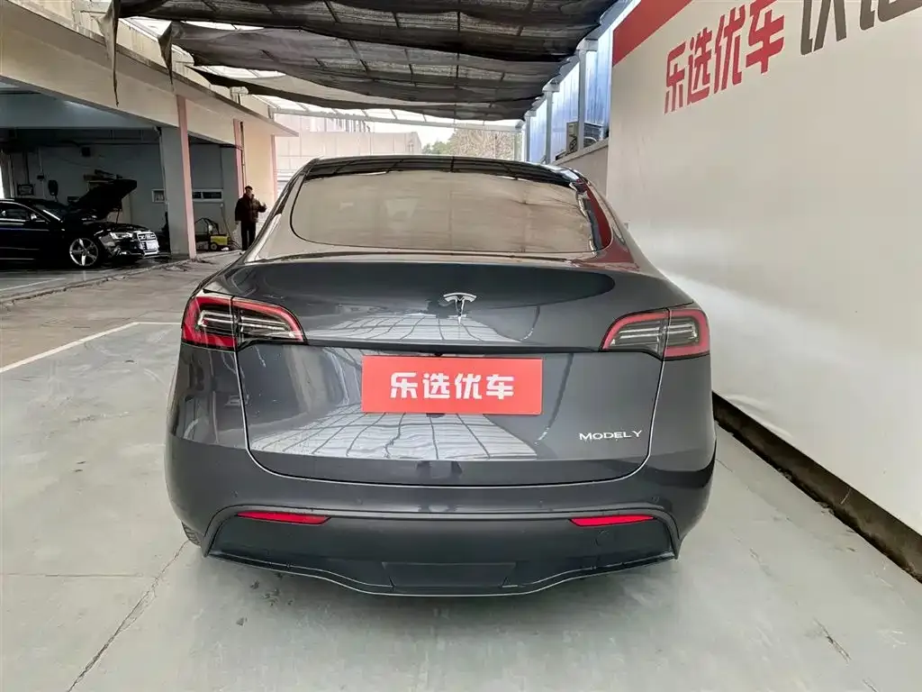 Tesla Model Y 2022 из CN, фото 3