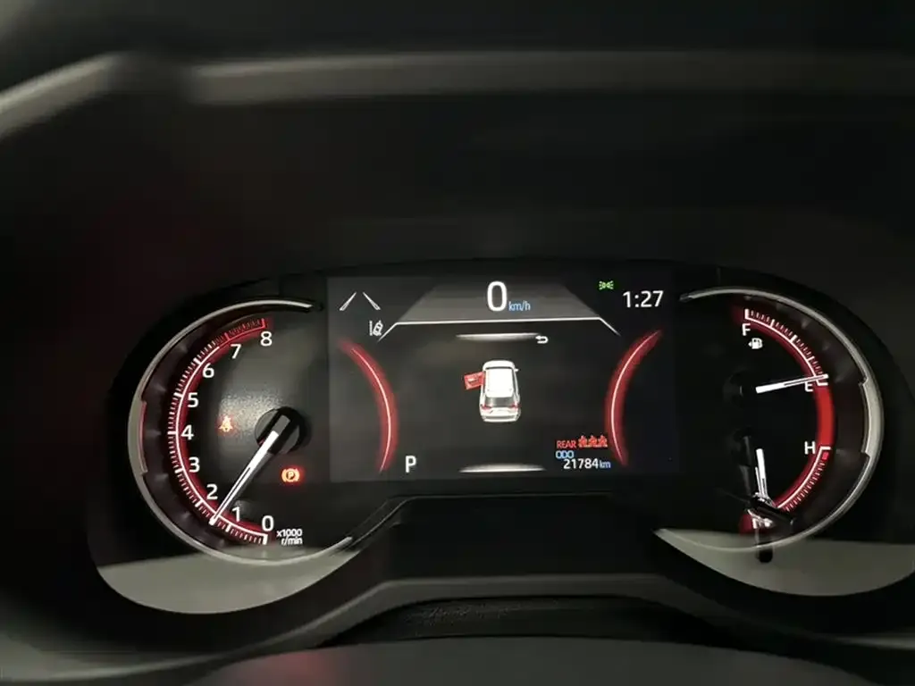 Toyota RAV4 2023 из CN, фото 4
