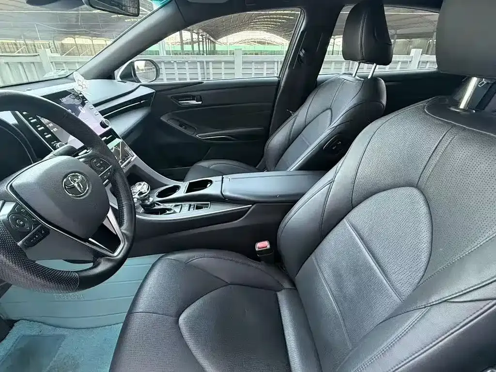 Toyota Avalon 2021 из CN, фото 7