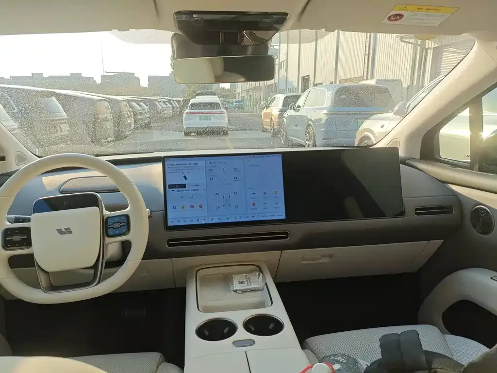Li Auto i8 2025 из CN, фото 6