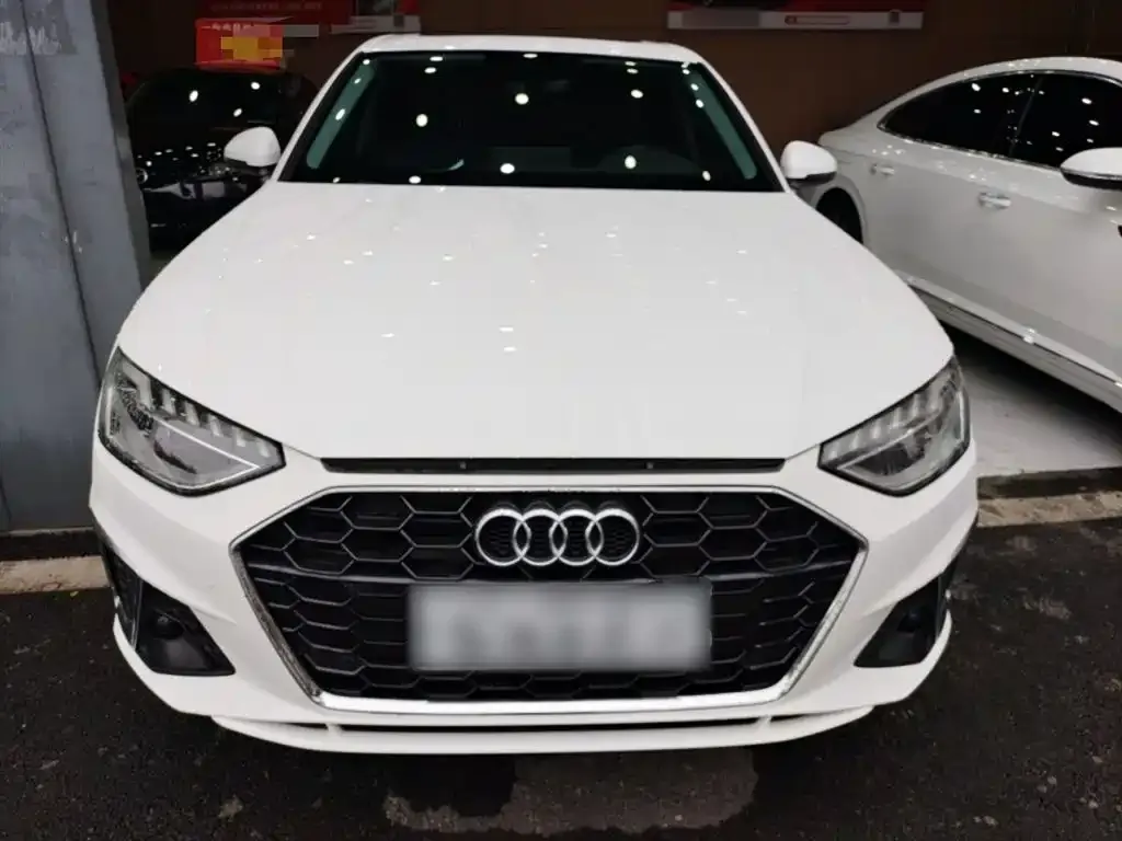 Audi A4L 2021 из CN, фото 7