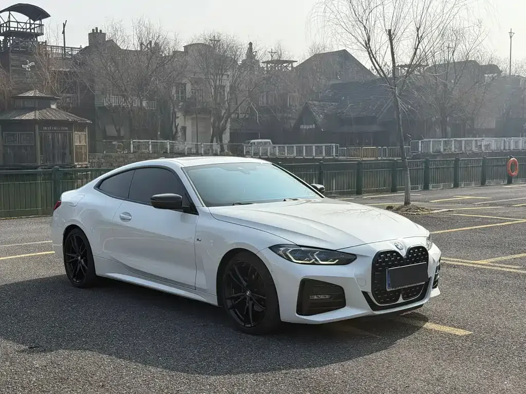 BMW 4 Series 2022 из CN, фото 3