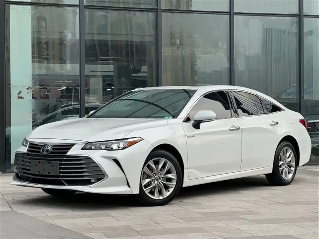 Toyota Avalon 2022 из CN, фото 1