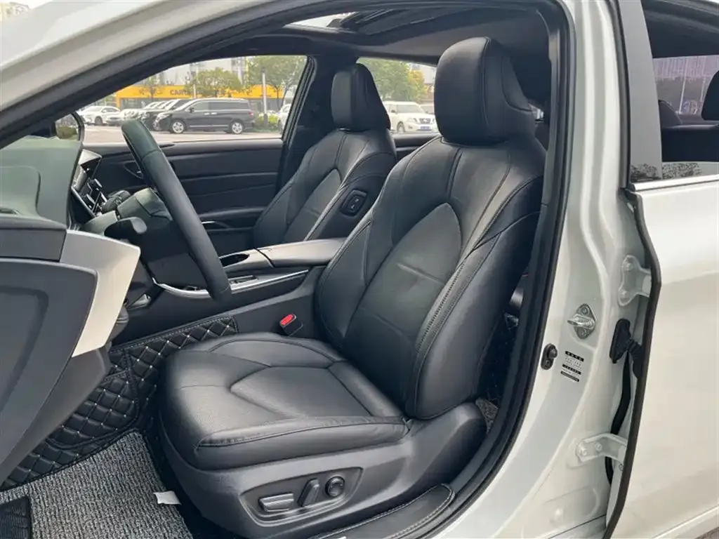 Toyota Avalon 2022 из CN, фото 7