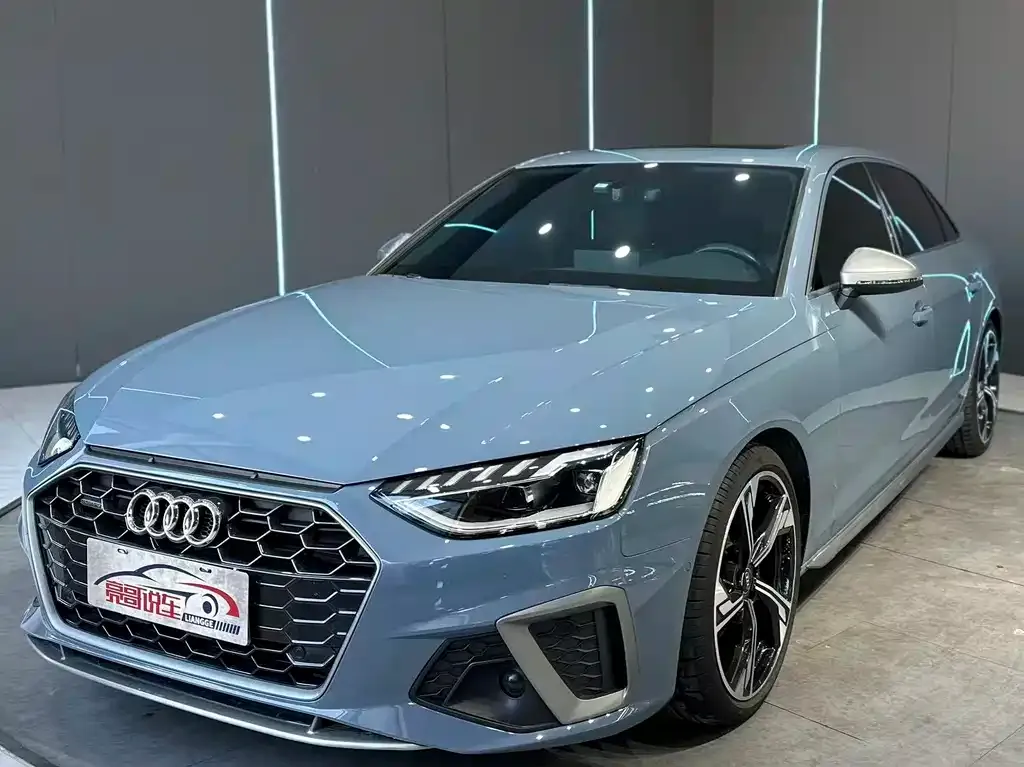 Audi A4L 2023 из CN, фото 1
