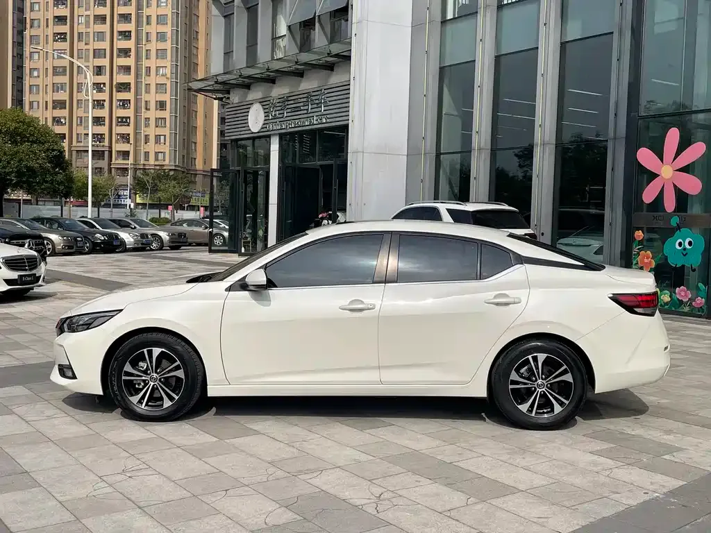 Nissan Sylphy — фото 4