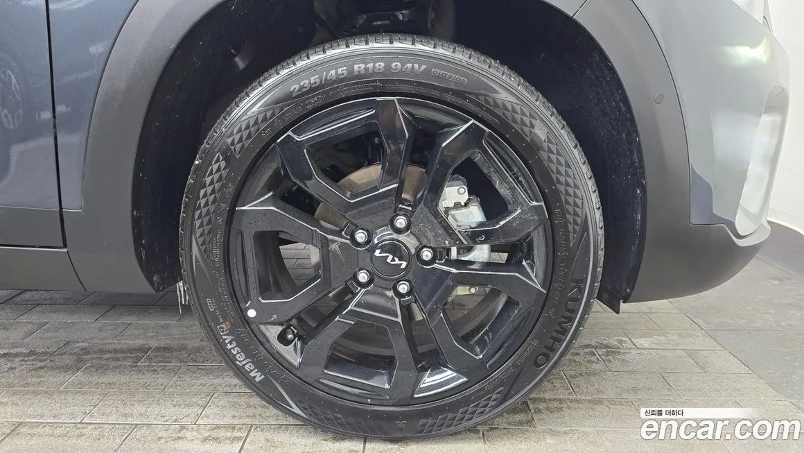 Kia Seltos — фото 6