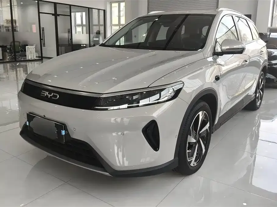 BYD Seal 05 DM-i — фото 1
