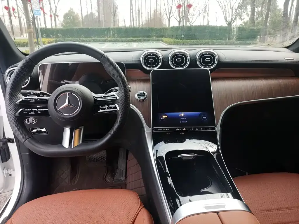 Mercedes-Benz GLC 2023 из CN, фото 2