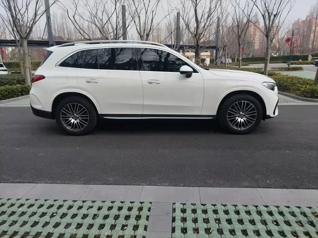 Mercedes-Benz GLC 2023 из CN, фото 6