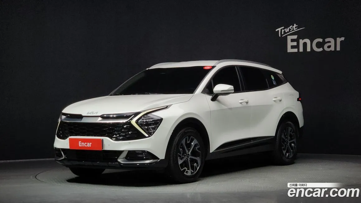 Kia Sportage — фото 1