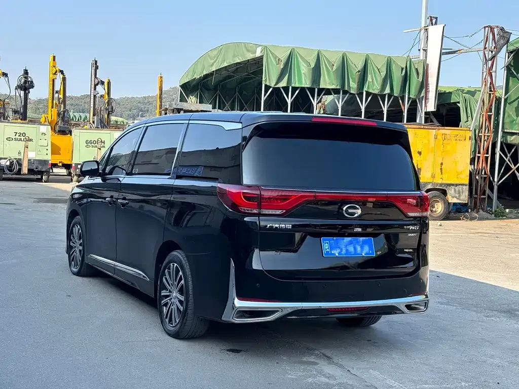 GAC Motor Trumpchi M8 — фото 8