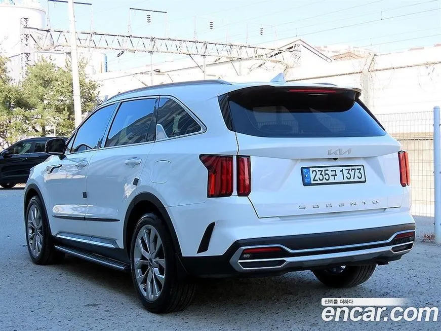 Kia Sorento — фото 9