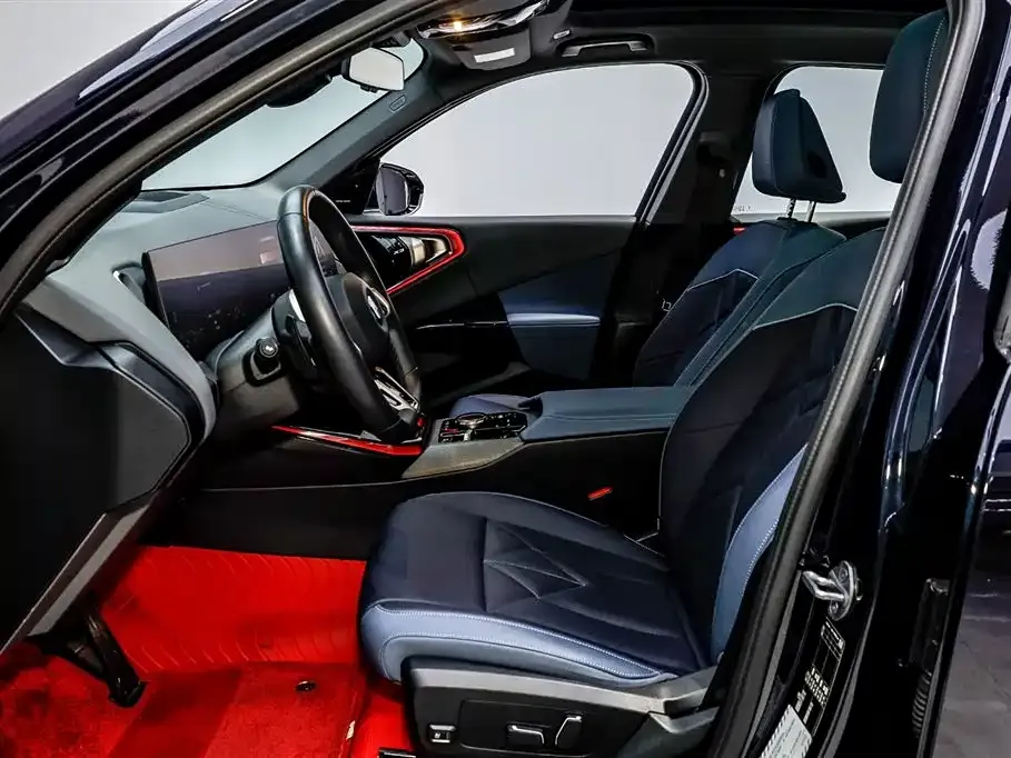 BMW X3 2025 из CN, фото 10