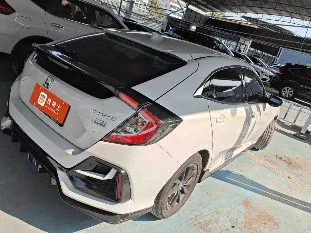 Honda Civic — фото 7