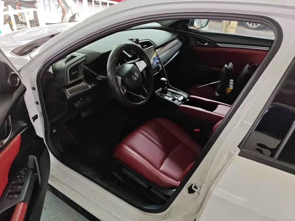 Honda Civic — фото 2