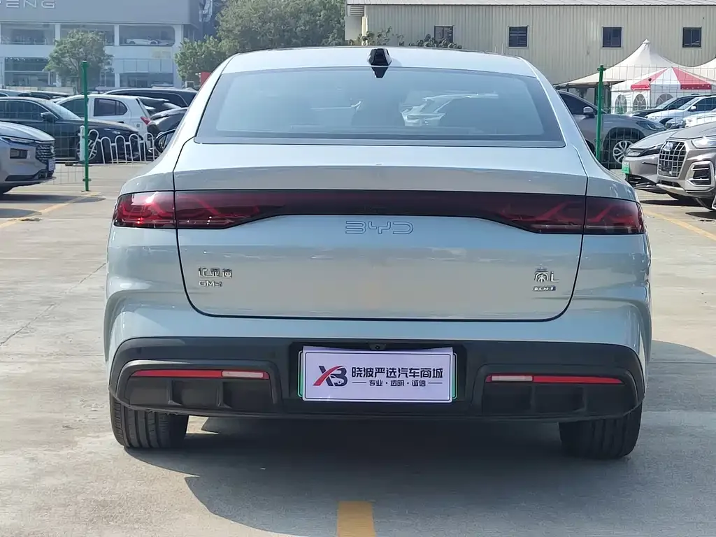 BYD Qin L — фото 6