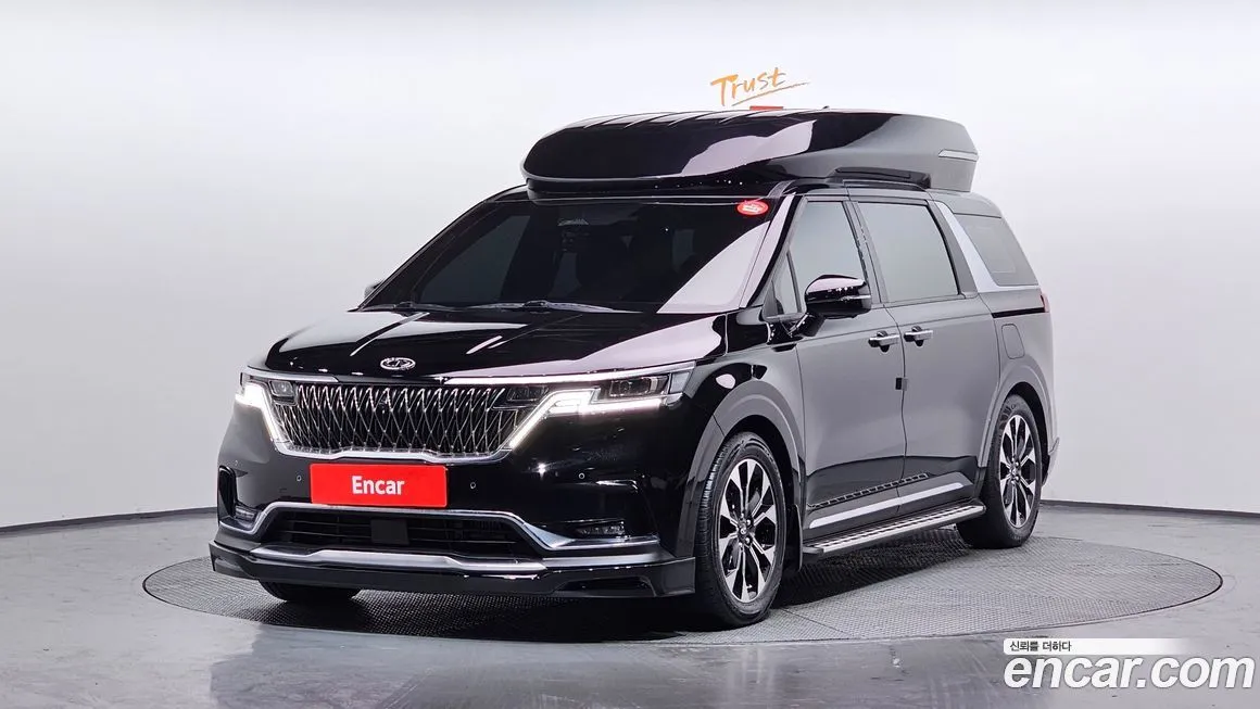 Kia Carnival — фото 1