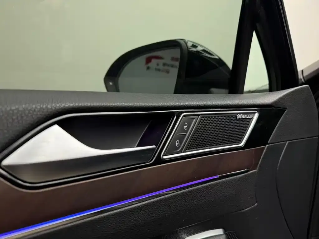 Volkswagen Magotan 2021 из CN, фото 3