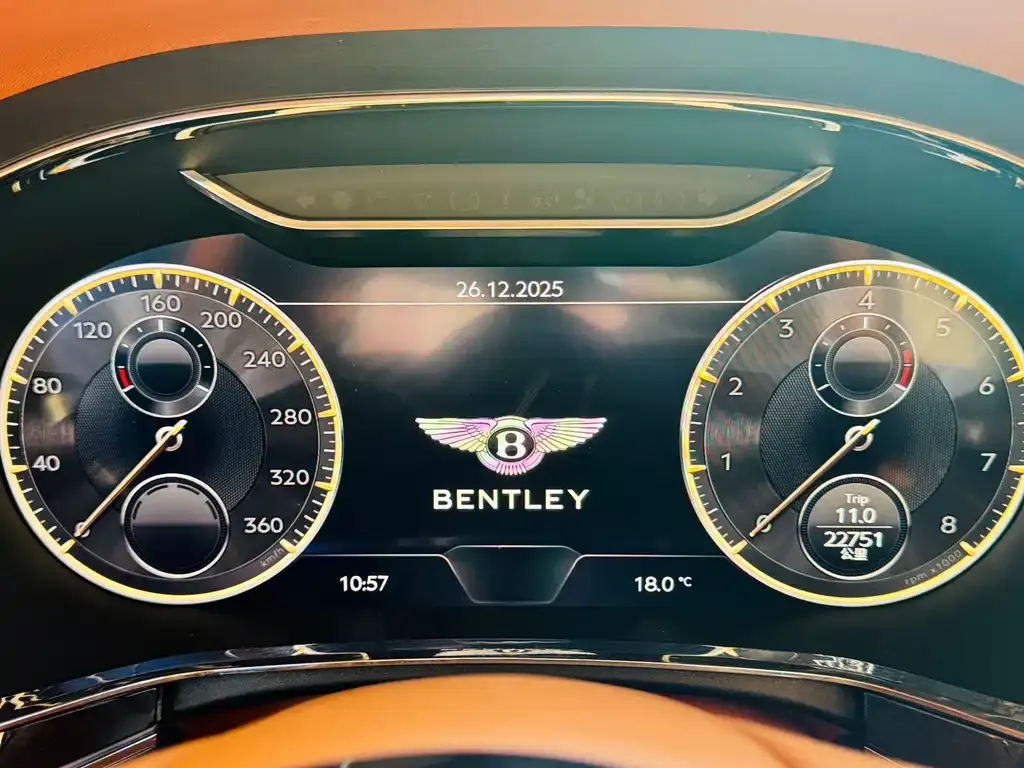 Bentley Flying Spur 2022 из CN, фото 2