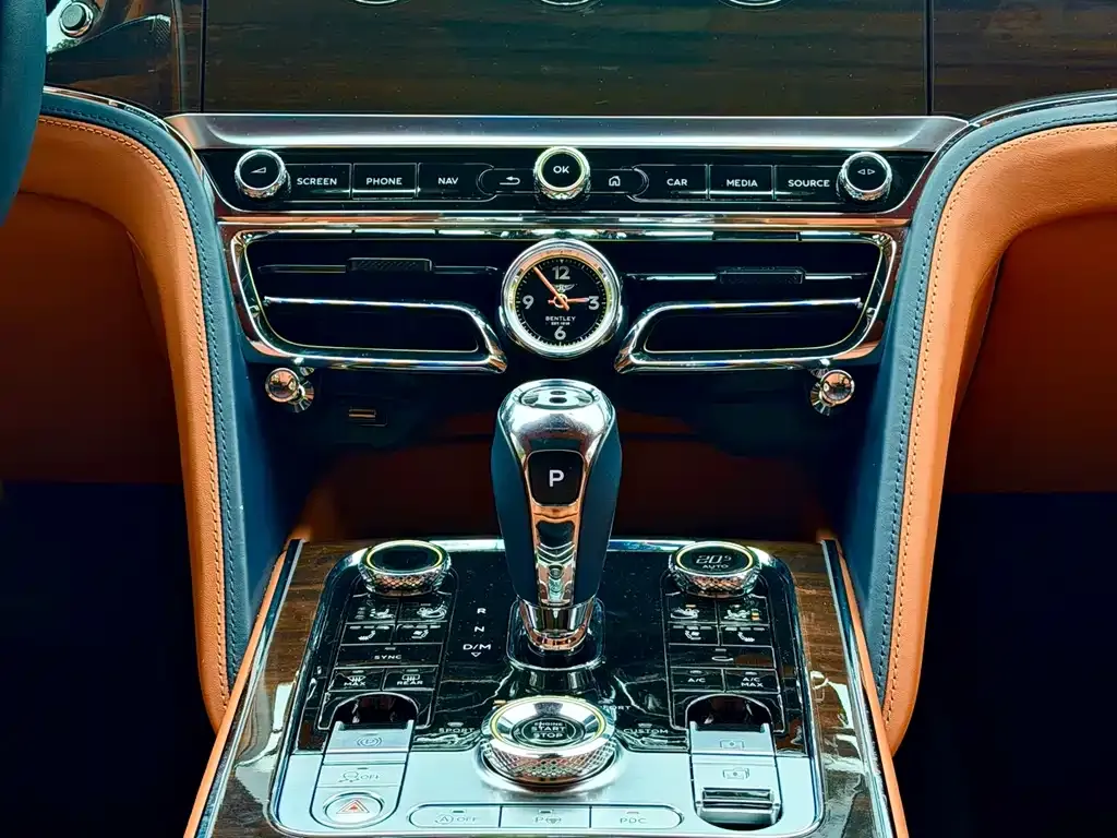 Bentley Flying Spur 2022 из CN, фото 7