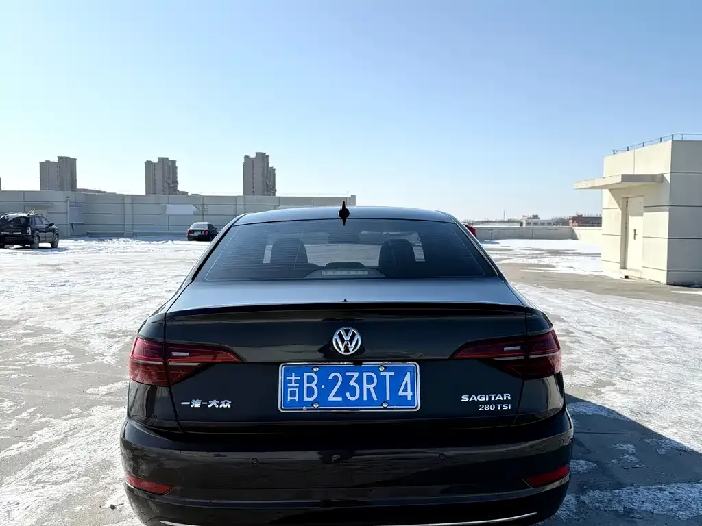 Volkswagen Sagitar 2021 из CN, фото 6