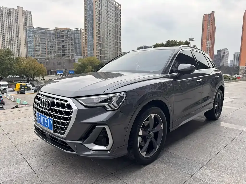 Audi Q3 2024 из CN, фото 1