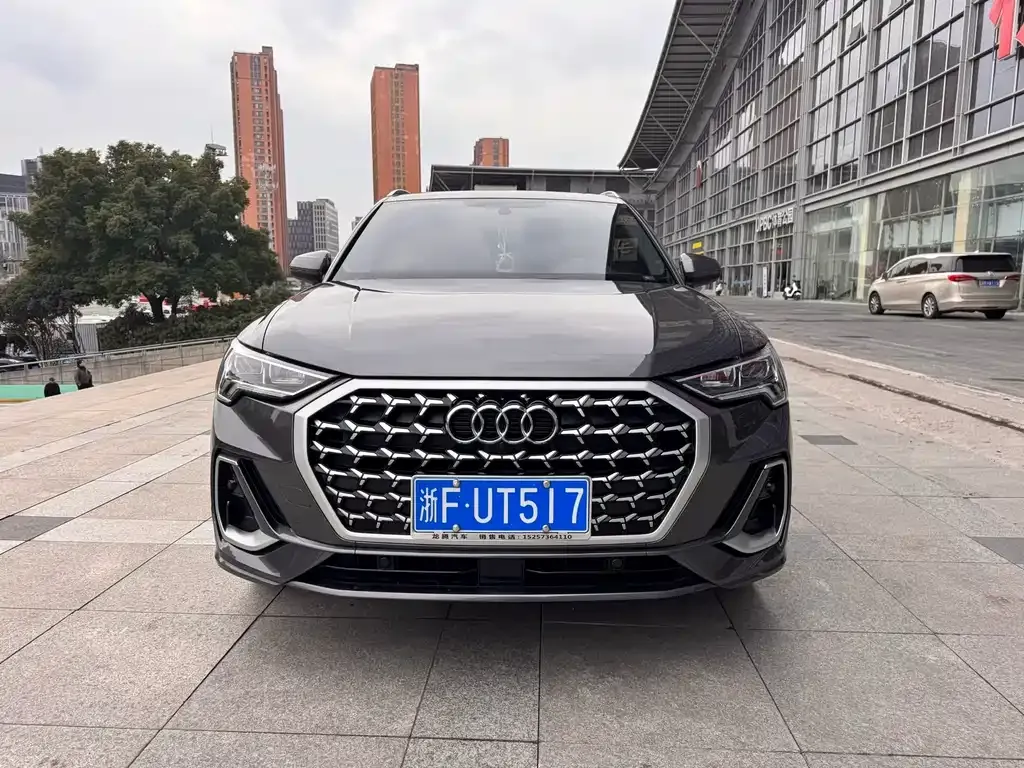 Audi Q3 2024 из CN, фото 9