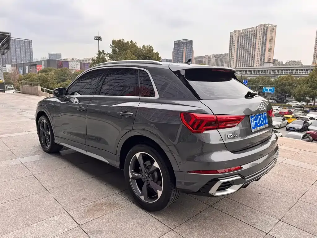 Audi Q3 2024 из CN, фото 4