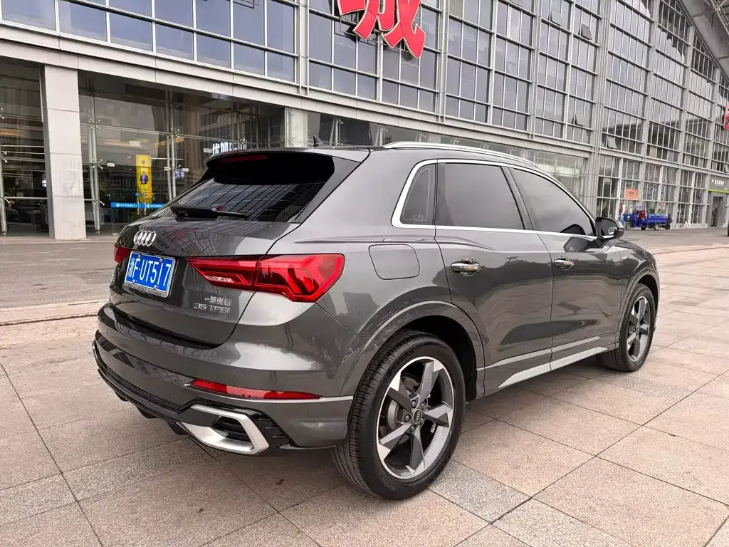 Audi Q3 2024 из CN, фото 7