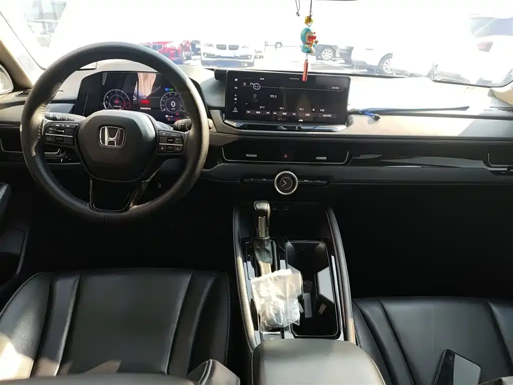 Honda Inspire — фото 2