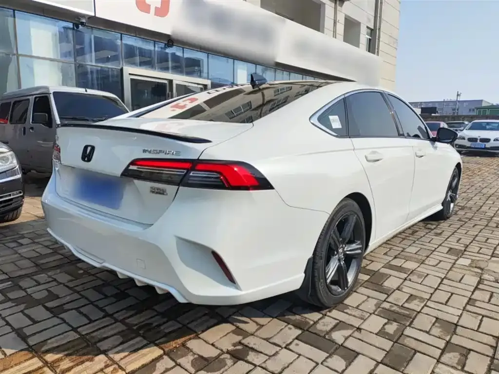 Honda Inspire — фото 10