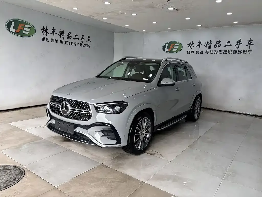 Mercedes-Benz GLE — фото 1