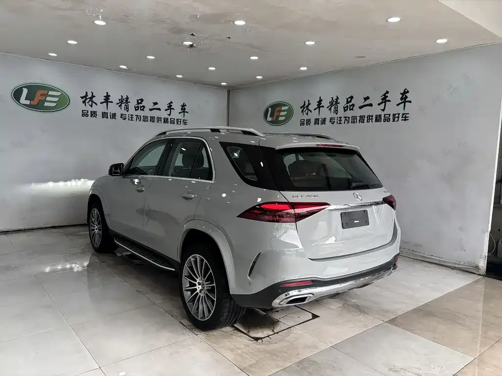 Mercedes-Benz GLE — фото 10
