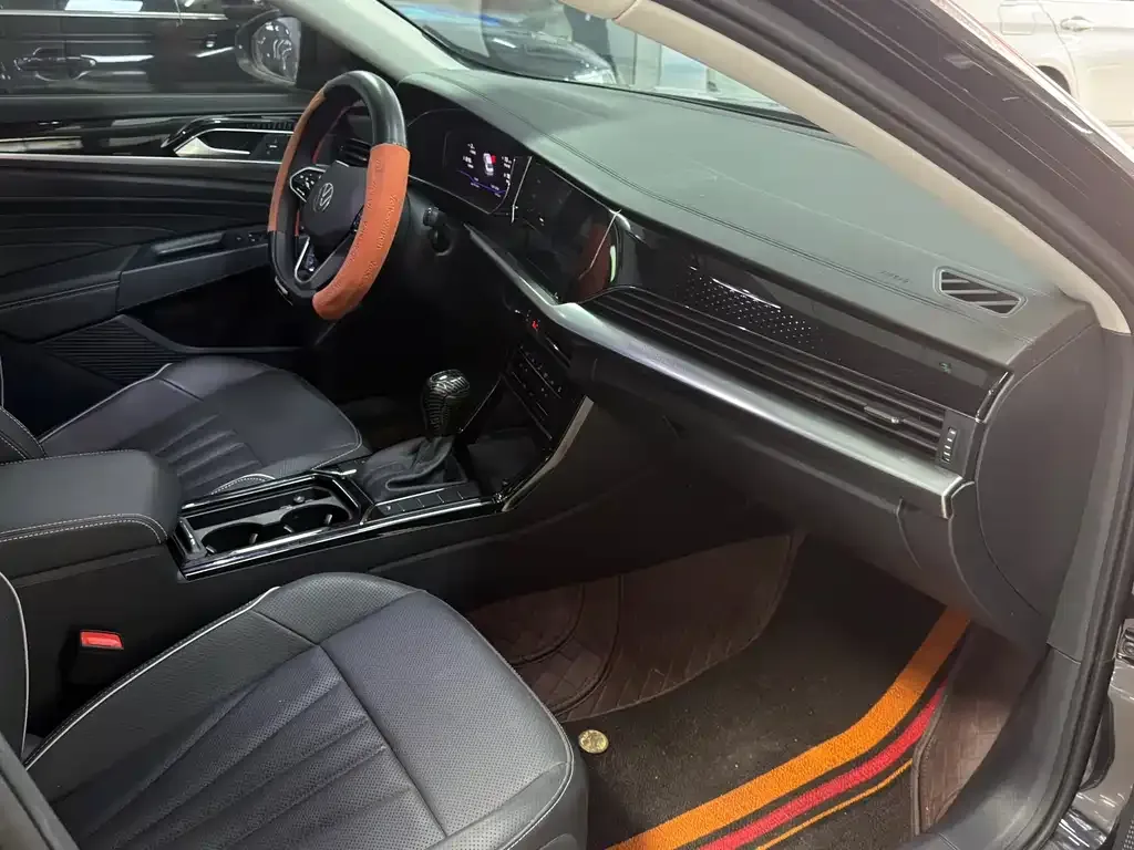 Volkswagen Passat — фото 10