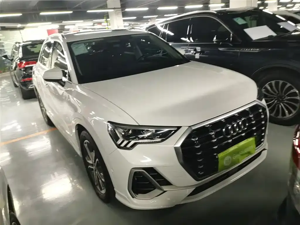 Audi Q3 2023 из CN, фото 9