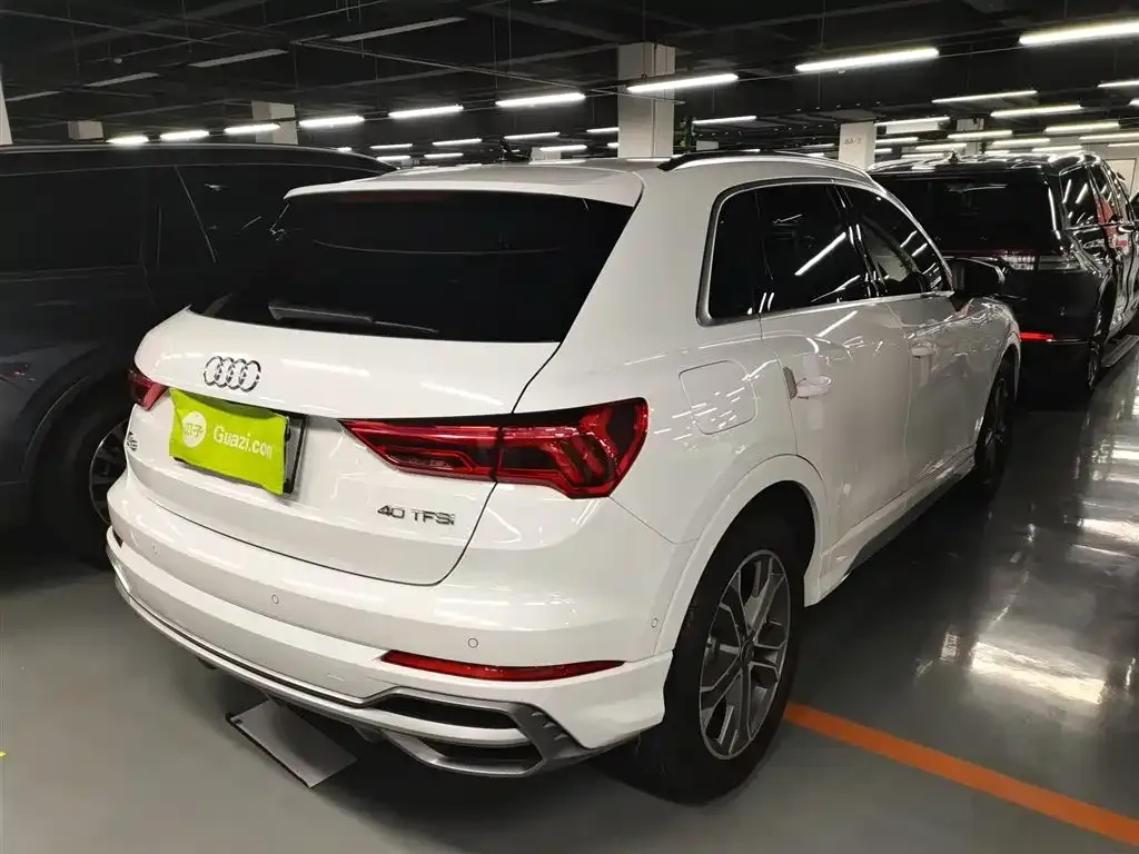 Audi Q3 2023 из CN, фото 7