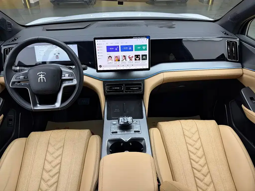 BYD L DM-i 2024 из CN, фото 9