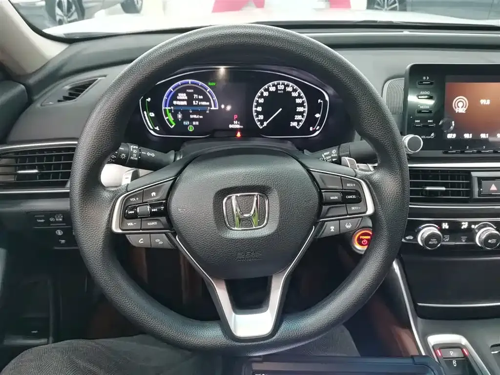 Honda Inspire — фото 5
