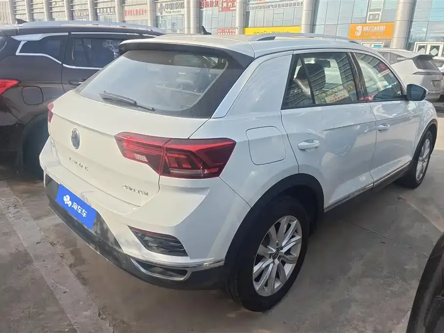 Volkswagen T-Roc 2021 из CN, фото 2