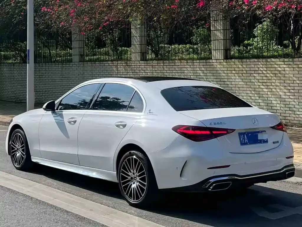 Mercedes-Benz C-Class 2024 из CN, фото 3