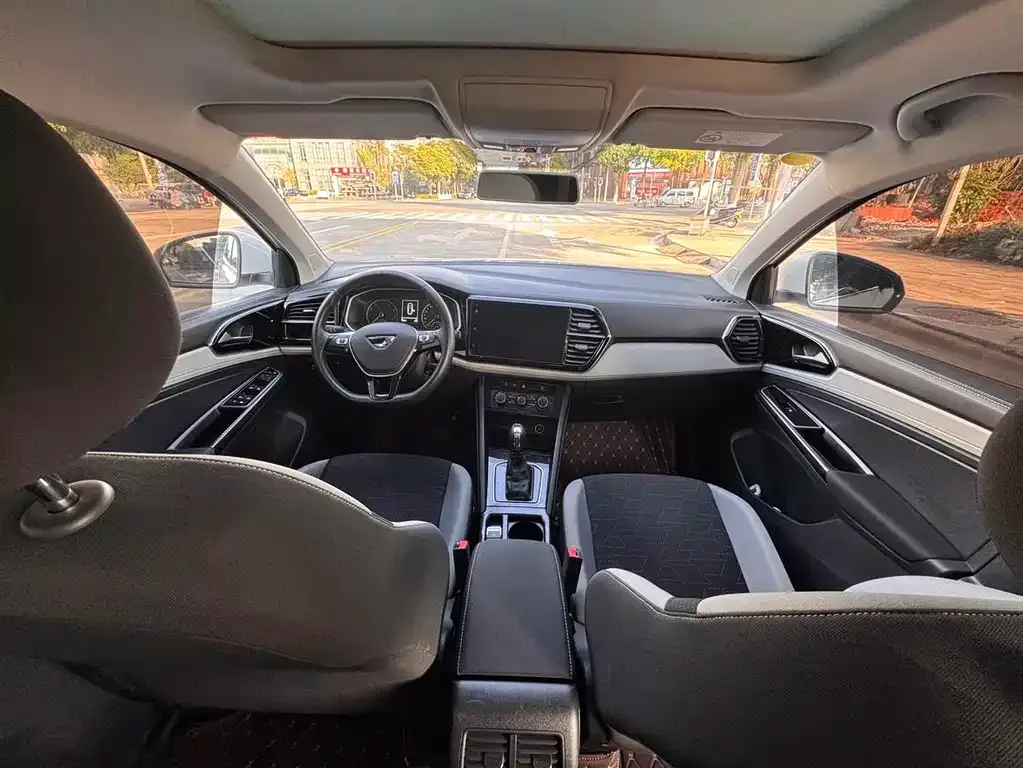 Jetta VS7 2022 из CN, фото 2