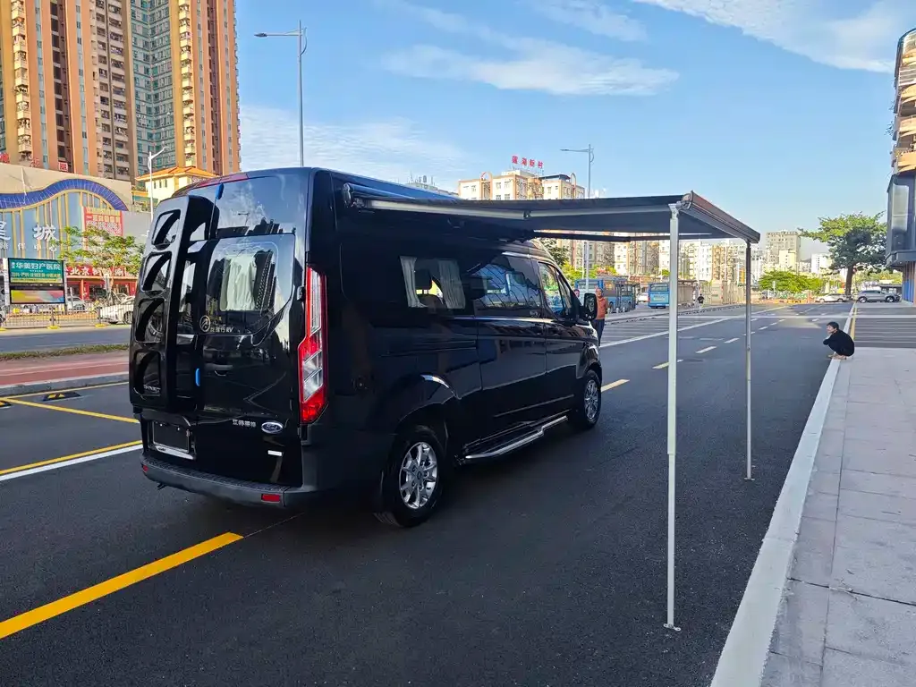 Ford Transit 2022 из CN, фото 2