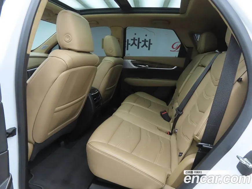 Cadillac XT5 2022 из KR, фото 4