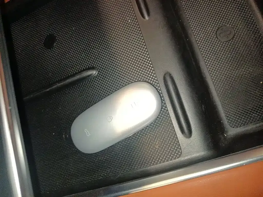 Li Auto L9 2023 из CN, фото 9