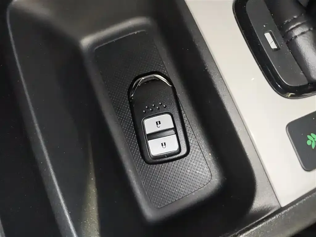 Honda Fit — фото 6