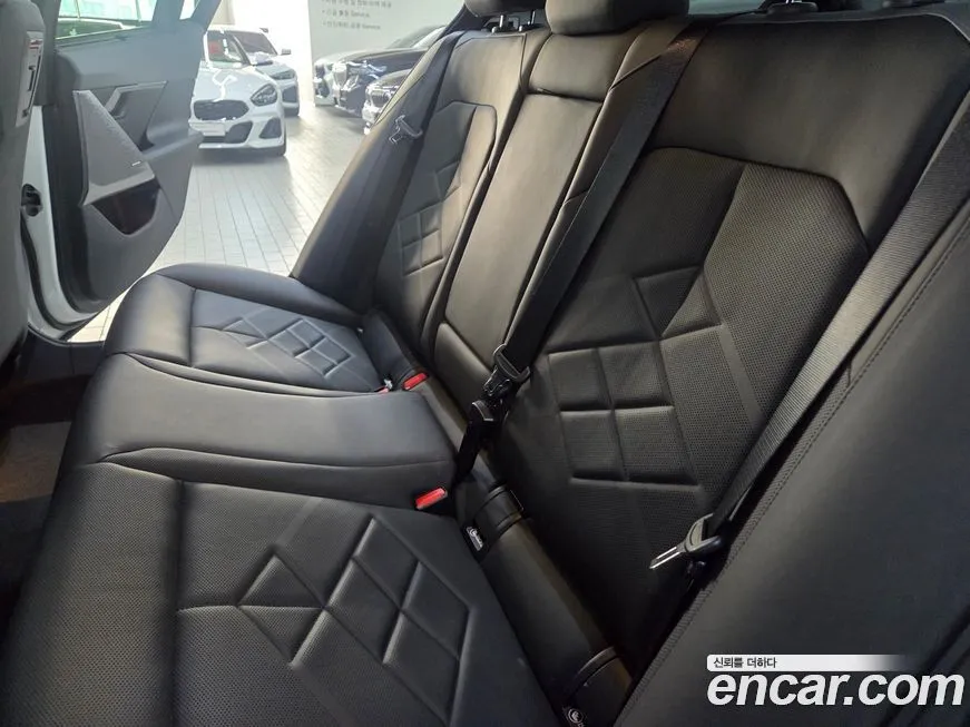 BMW 5-Series 2024 из KR, фото 6