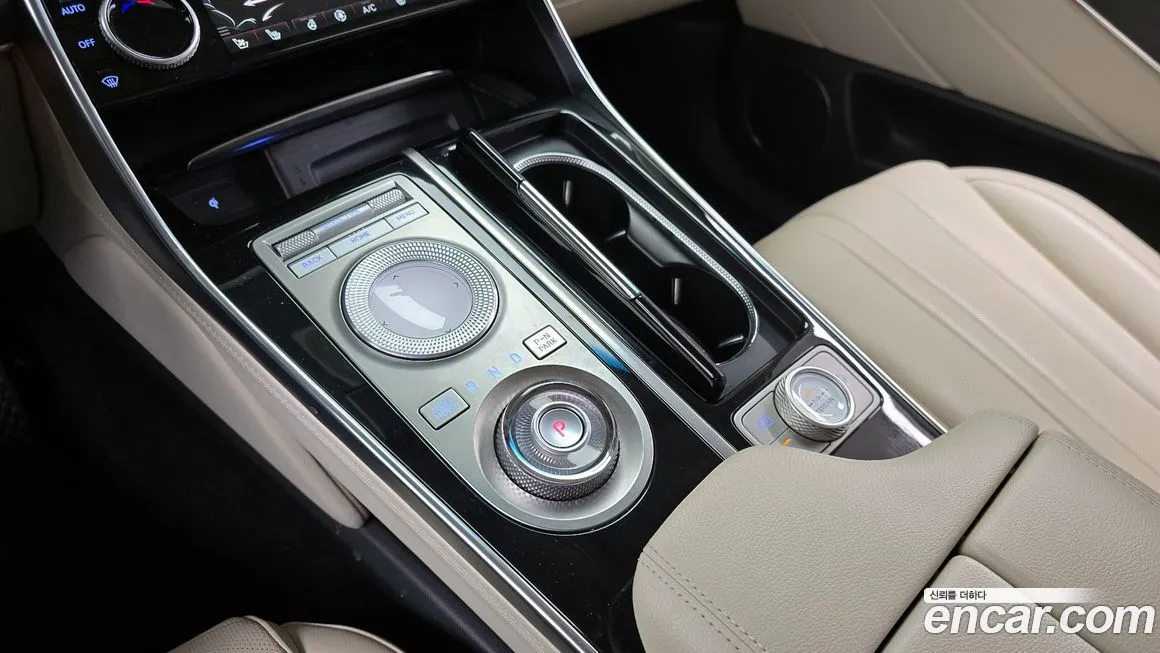 Genesis GV80 — фото 10